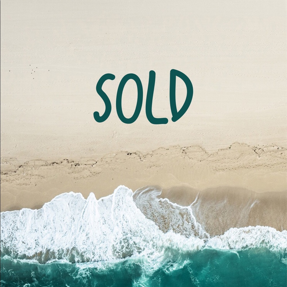 🌊SOLD🌊